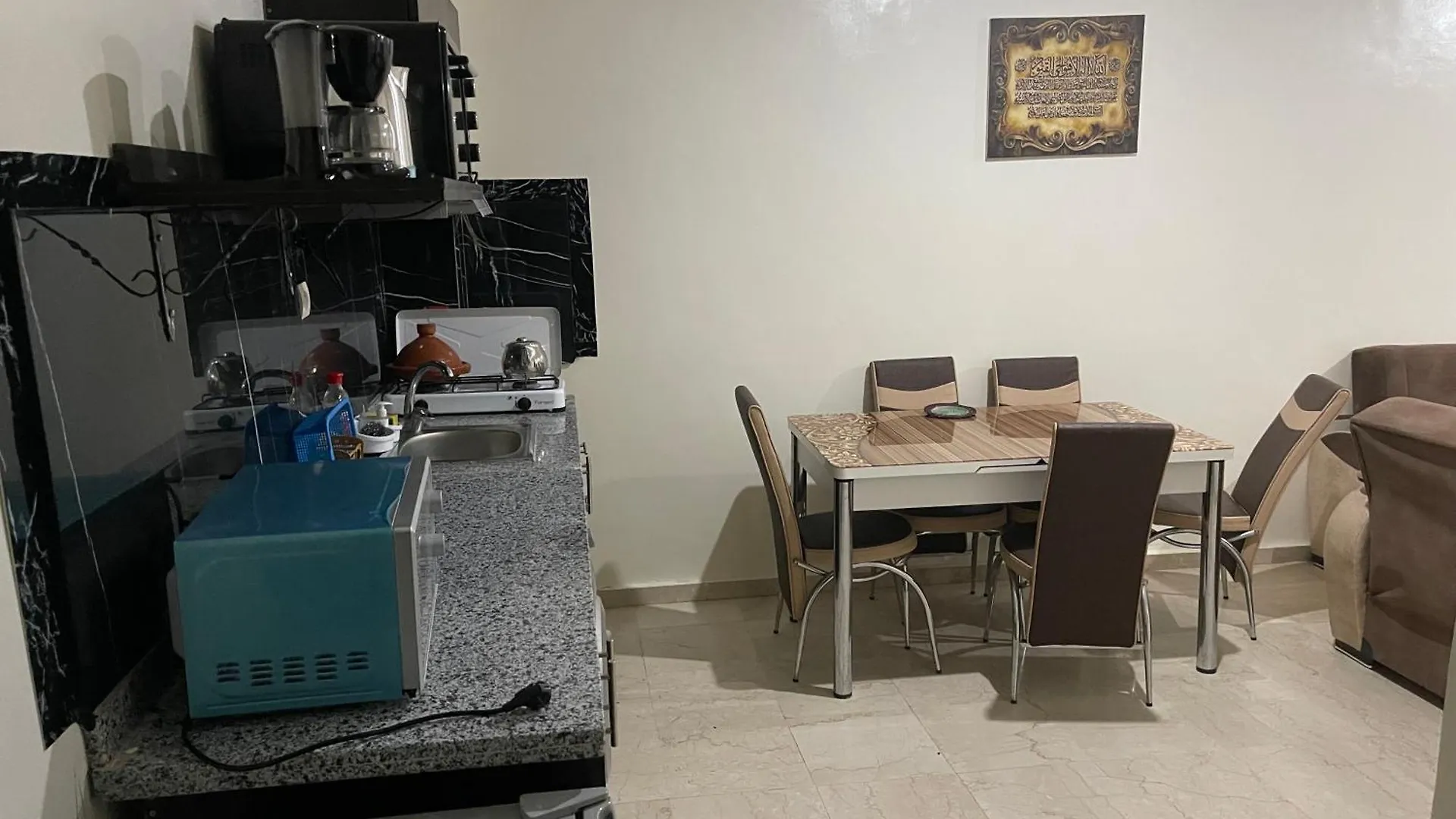 Appartement 17 3Eme Etage Avec Balcon Pour Famille Marrakesh Morocco